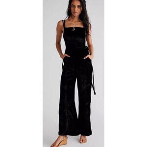New Free People 90's Forever Overalls VELVET JUMPSUIT Side Ties $168 BLACK Small